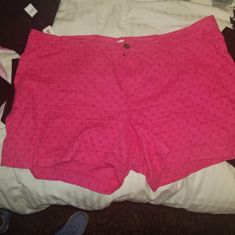 Womans eyelet shorts size 16